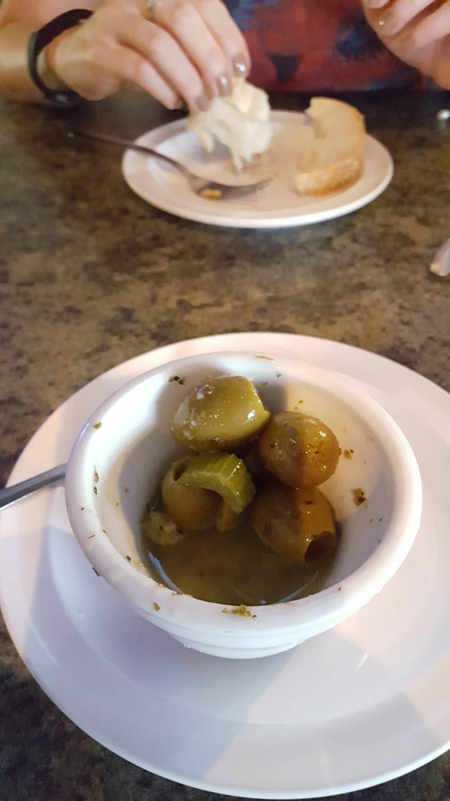 Failonis Restaurant | restaurant | 6715 Manchester Ave, St. Louis, MO 63139, USA | 3147815221 OR +1 314-781-5221