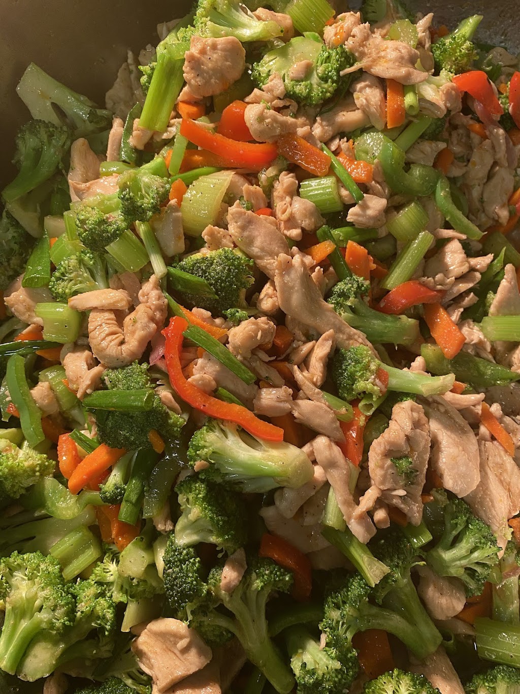 Beeville Pancit | restaurant | Mari Gail St, Beeville, TX 78102, USA | 3613195191 OR +1 361-319-5191