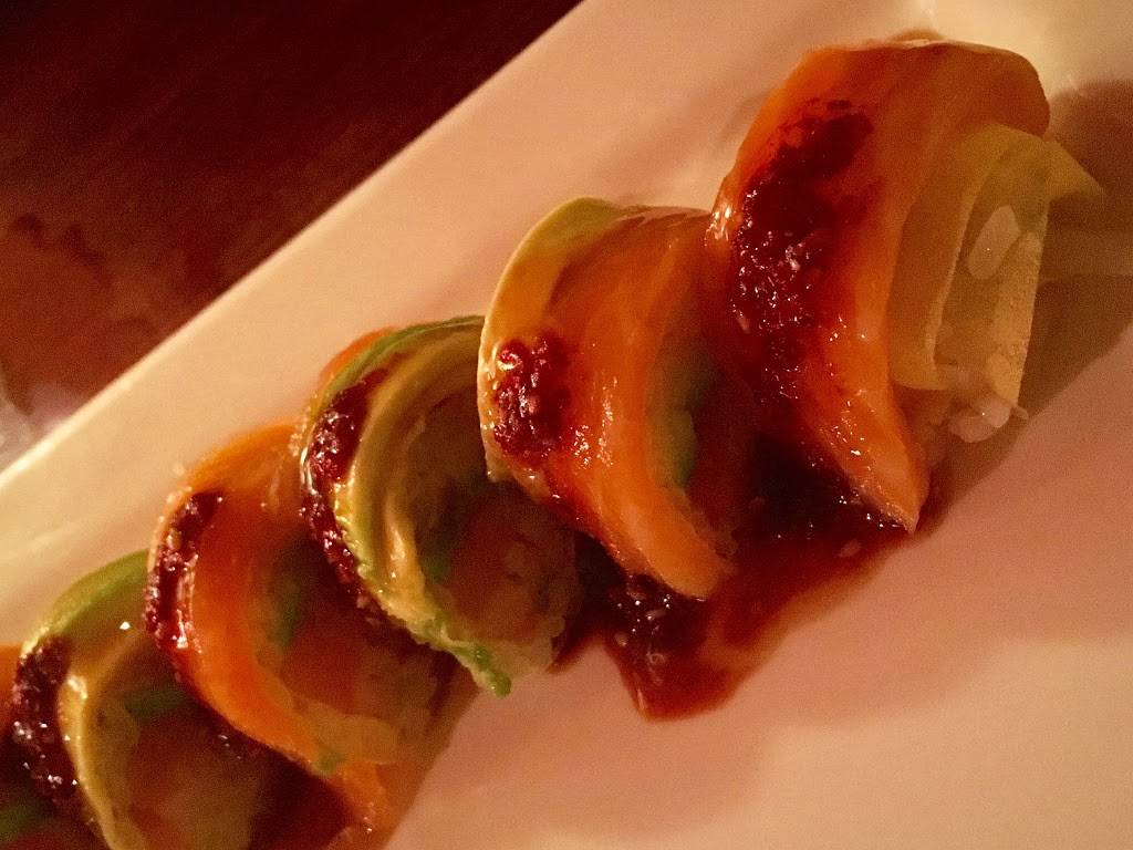 Tanoshii | restaurant | 5547 N Clark St, Chicago, IL 60640, USA | 7738786886 OR +1 773-878-6886