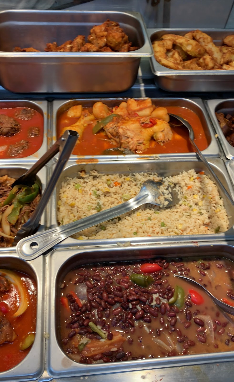 Latino Mercado & Cocina | restaurant | 107 Free Ct, Sterling, VA 20164, USA | 5719269074 OR +1 571-926-9074