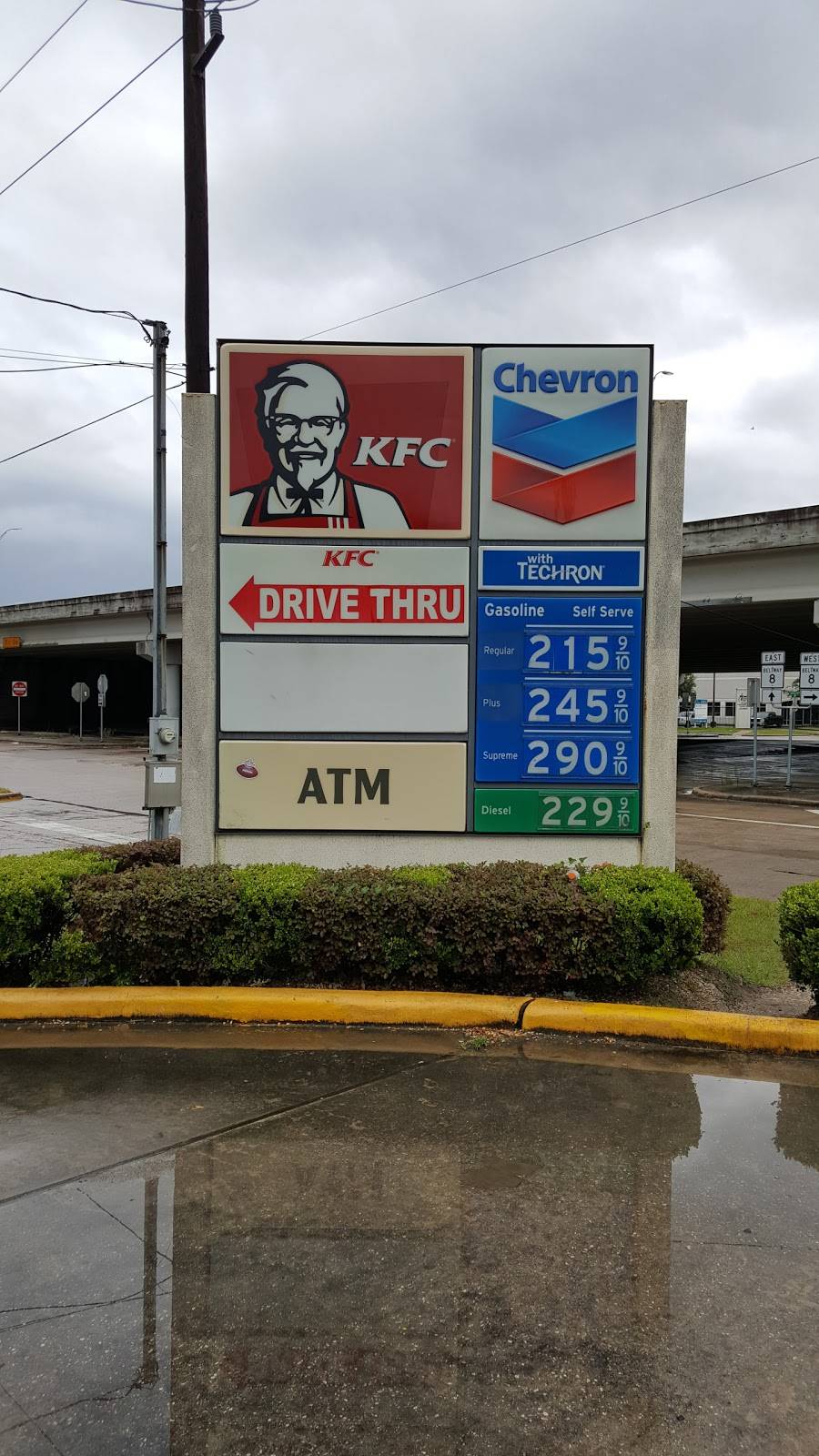 KFC | restaurant | 15207 Vickery Dr, Houston, TX 77032, USA | 2814495321 OR +1 281-449-5321