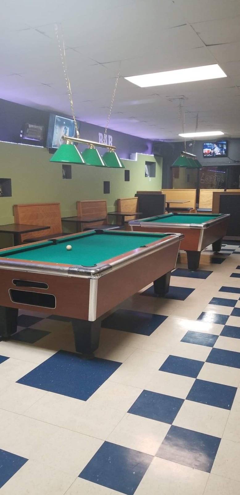 Kumbala Restaurant Bar | restaurant | 1428 W Lincoln Ave, Milwaukee, WI 53215, USA | 4145093604 OR +1 414-509-3604