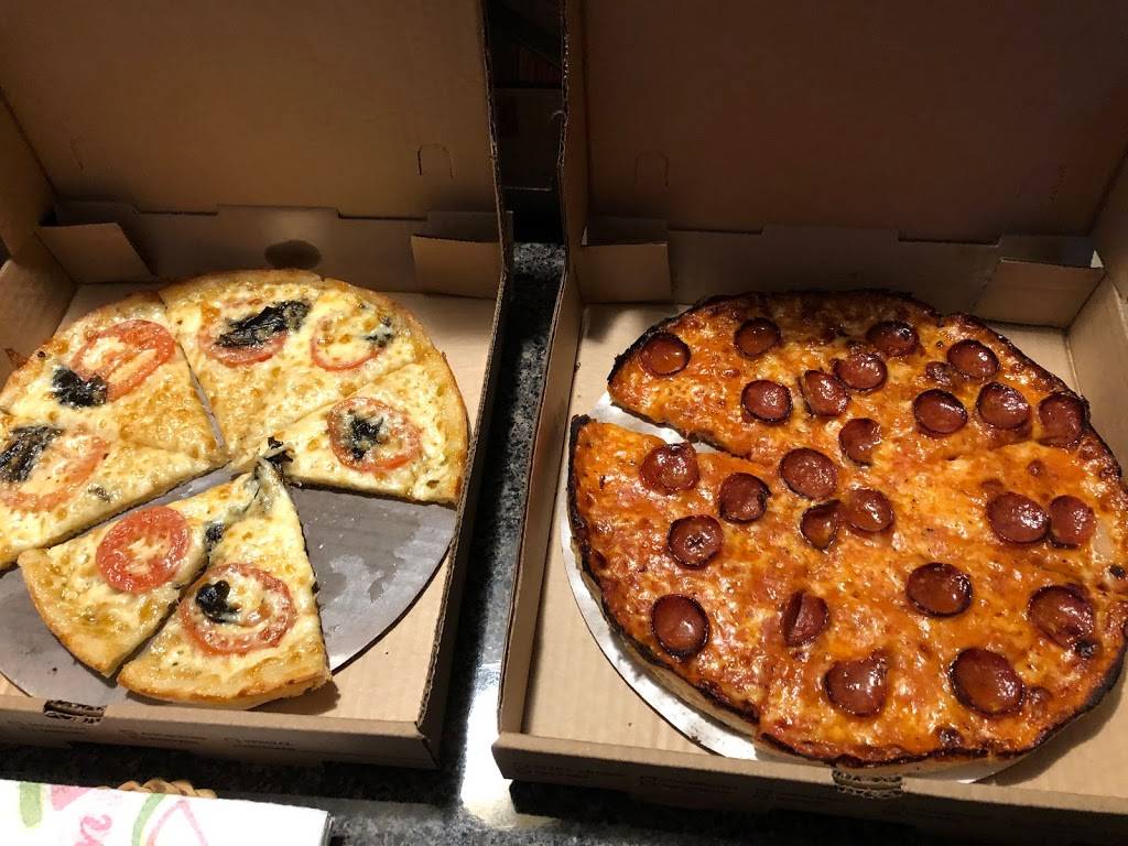 Stoneys Pub & Pizza | restaurant | 456 W Grove St, Middleborough, MA 02346, USA | 5089231100 OR +1 508-923-1100