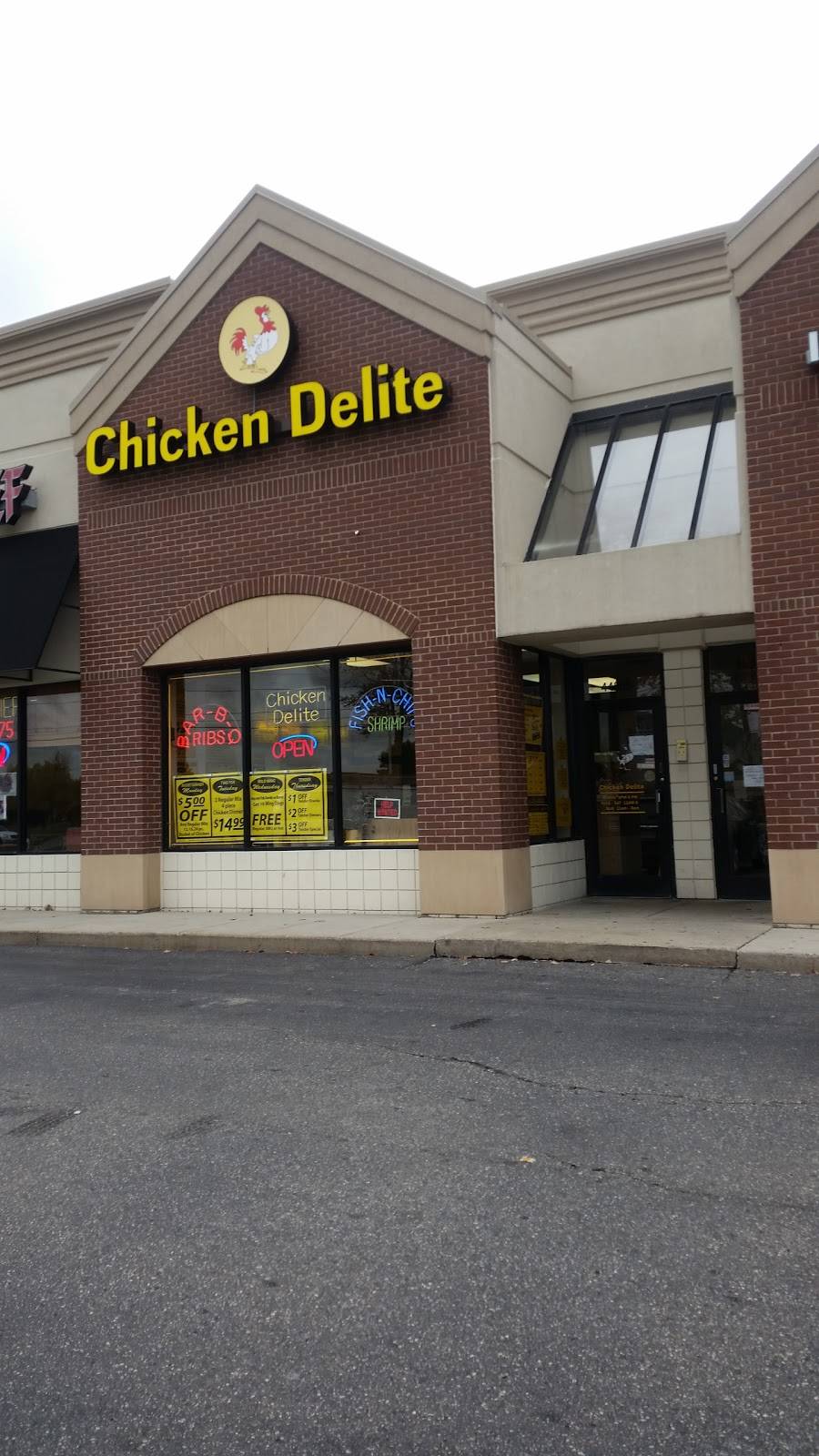 Chicken Delite | restaurant | 44805 Hayes Rd, Sterling Heights, MI 48313, USA | 5862471060 OR +1 586-247-1060