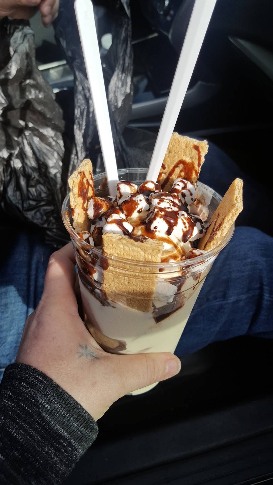 Picks Drive-In | restaurant | 117 S Cloverdale Blvd, Cloverdale, CA 95425, USA | 7078942962 OR +1 707-894-2962