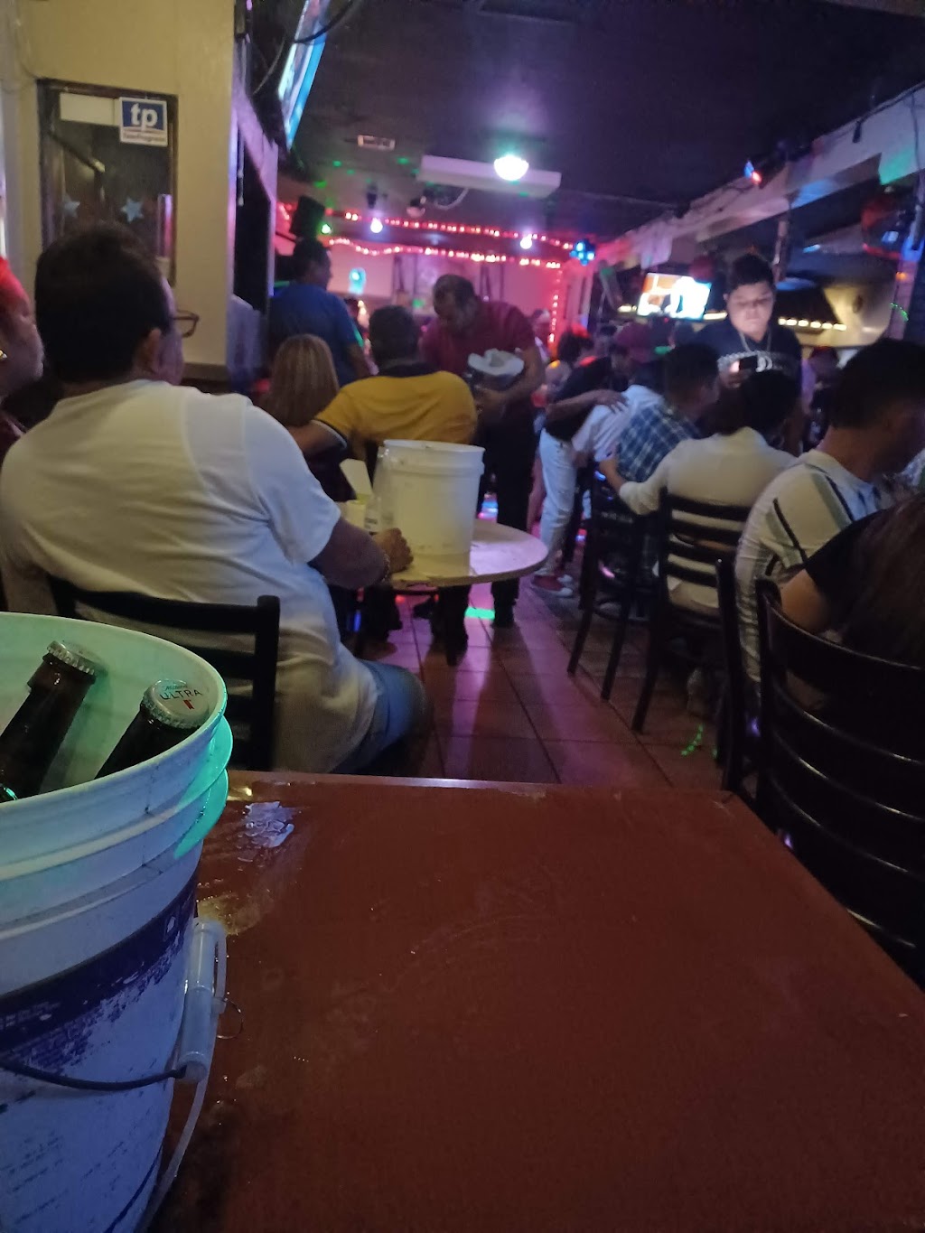 Rincon Progreseno | restaurant | 1169 NW 36th St, Miami, FL 33142, USA | 3056362949 OR +1 305-636-2949