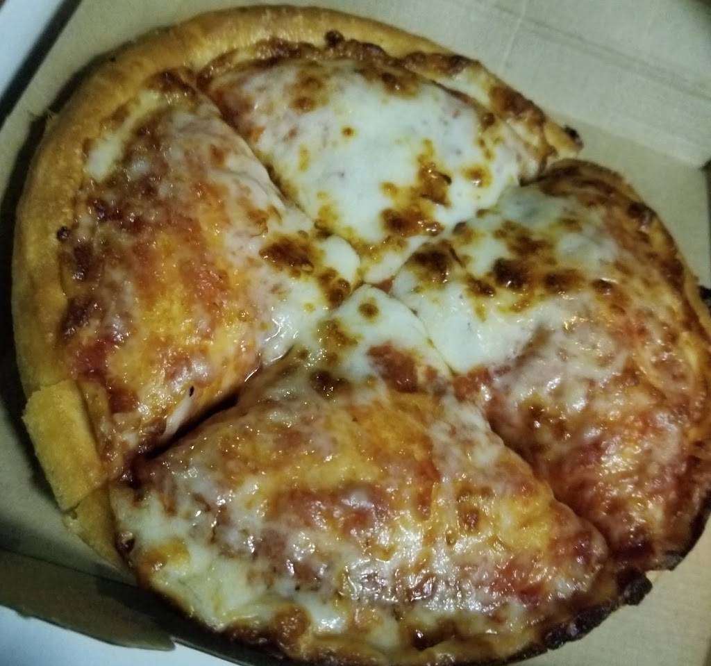 Pizza Hut | meal takeaway | 950 Hyde Park Ave, Hyde Park, MA 02136, USA | 6179102101 OR +1 617-910-2101