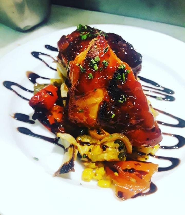 Syndicate Underground | restaurant | 1747 Roanoke St, Wichita, KS 67218, USA | 3167949524 OR +1 316-794-9524