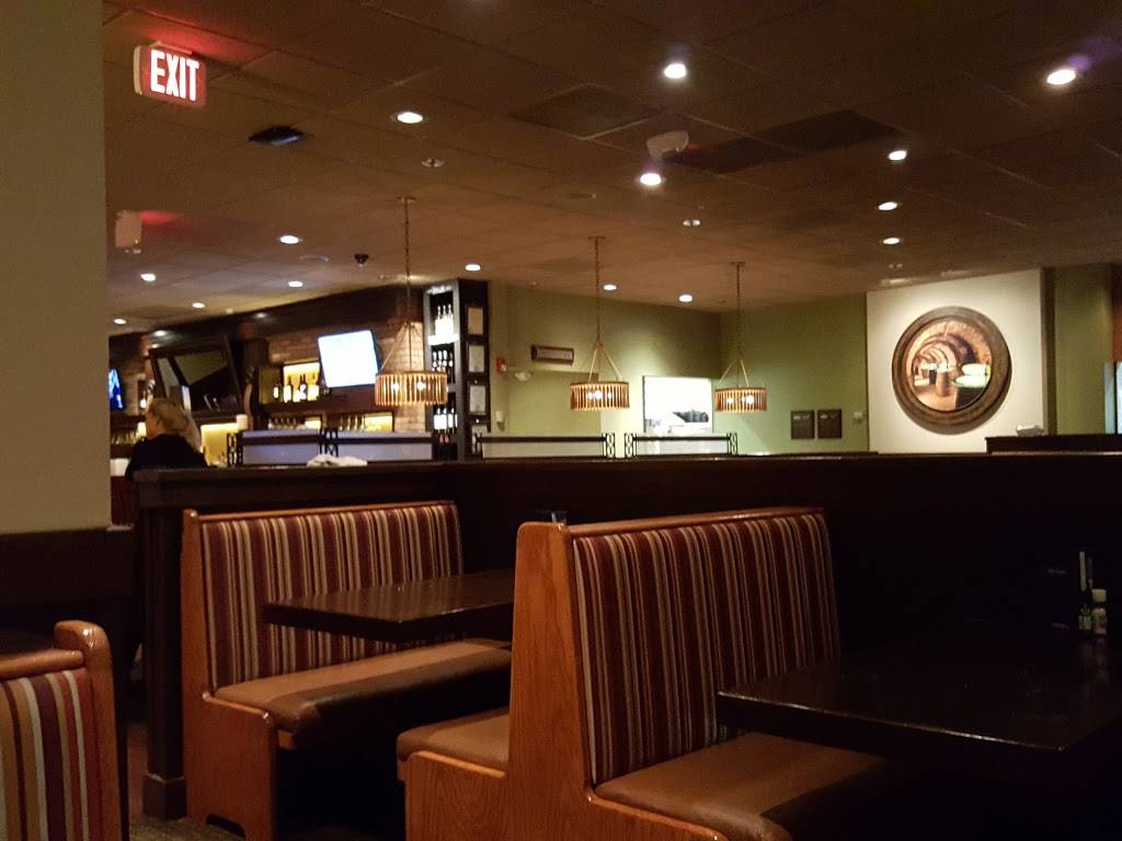 Carrabbas Italian Grill | restaurant | 511 Courtfield Dr, Murrells Inlet, SC 29576, USA | 8436523800 OR +1 843-652-3800