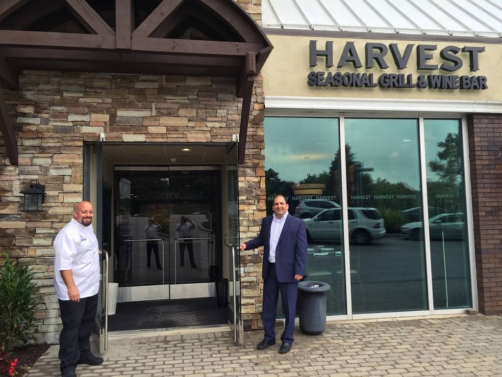 Harvest Seasonal Grill & Wine Bar - Radnor | restaurant | 555 E Lancaster Ave, Radnor, PA 19087, USA | 4845844975 OR +1 484-584-4975