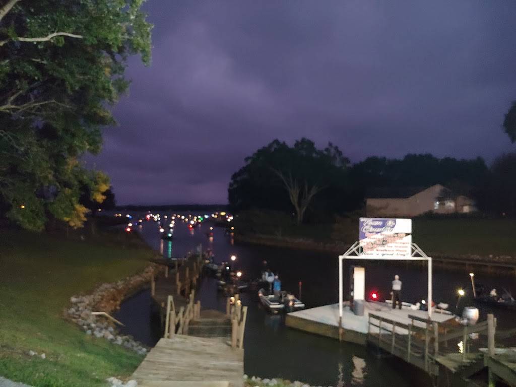 Town & Country Texaco | restaurant | 4700 Martin St S, Cropwell, AL 35054, USA | 2055255775 OR +1 205-525-5775