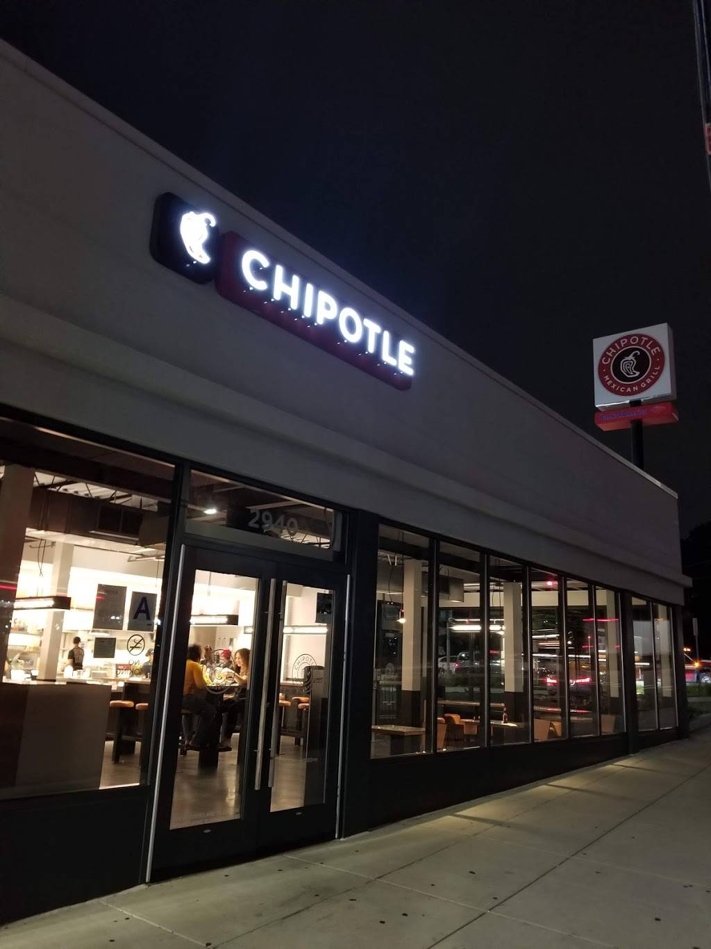 Chipotle Mexican Grill | restaurant | 2940 Cropsey Ave, Brooklyn, NY 11214, USA | 7182660380 OR +1 718-266-0380