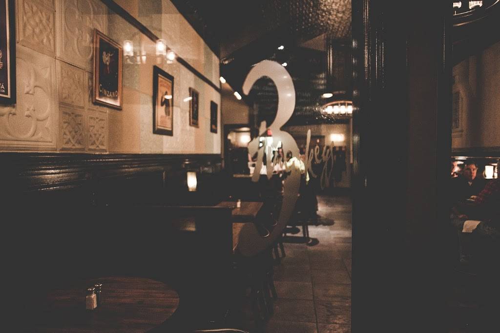 3 Monkeys Bar & Grill | restaurant | 2525 W Main St, Richmond, VA 23220, USA | 8042042525 OR +1 804-204-2525