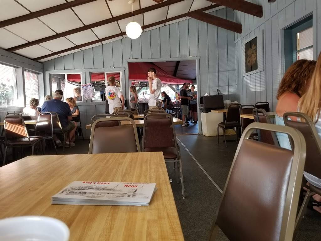 Kens Place | restaurant | 207 Pine Point Rd, Scarborough, ME 04074, USA | 2078836611 OR +1 207-883-6611