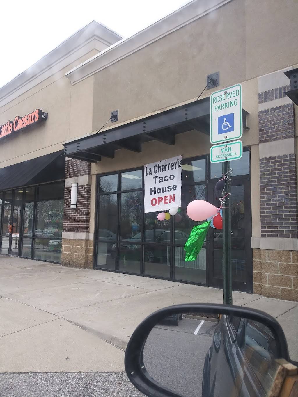 La Charrería Taco House | restaurant | 6845 Bluff Rd, Indianapolis, IN 46217, USA | 3173001864 OR +1 317-300-1864