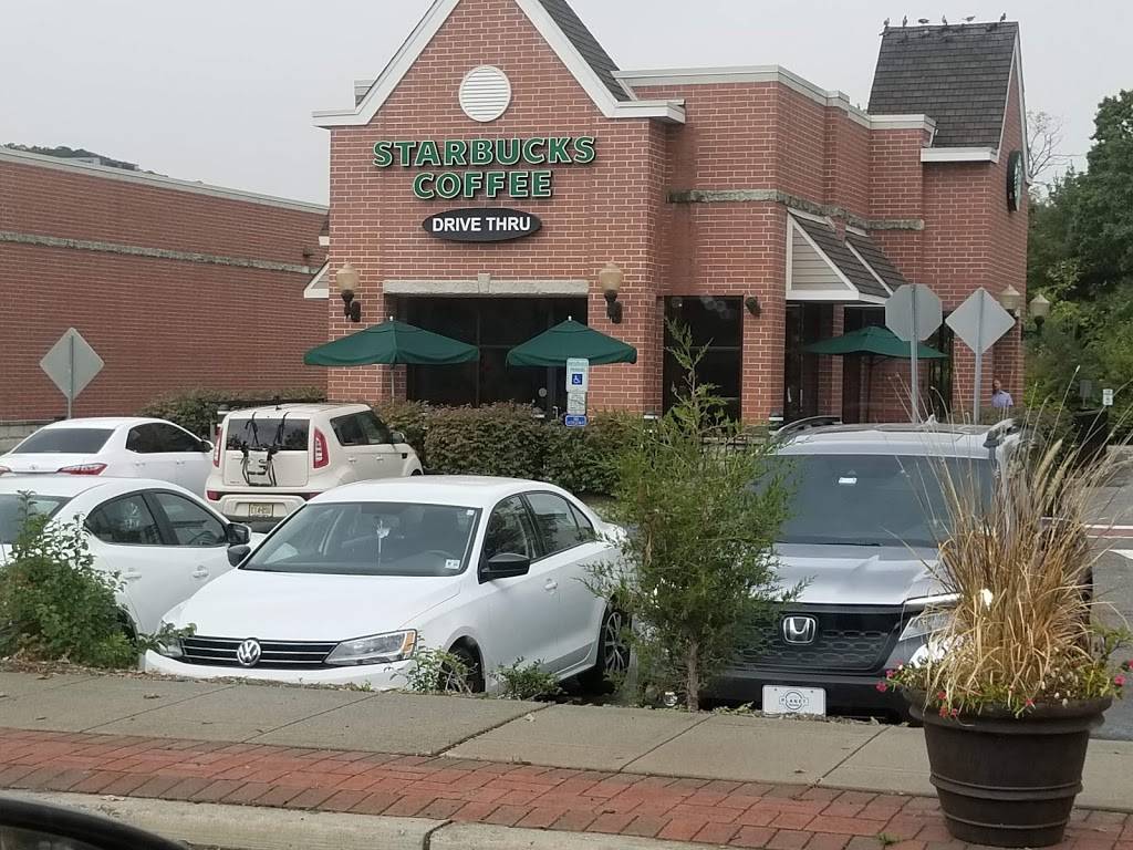 Starbucks | cafe | 411 Ramapo Valley Rd, Oakland, NJ 07436, USA | 2013371596 OR +1 201-337-1596