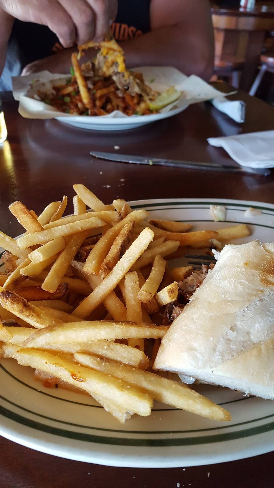 The Bosch Tavern | restaurant | 5871 S 108th St, Hales Corners, WI 53130, USA | 4144271400 OR +1 414-427-1400