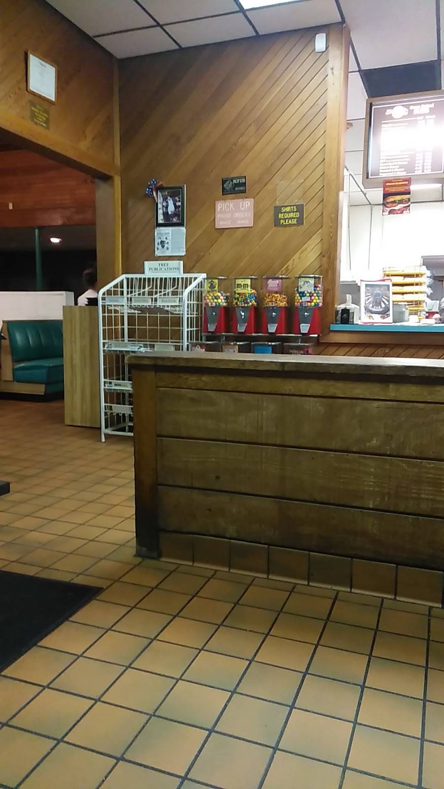 Zeros Subs | restaurant | 3116 Western Branch Blvd B, Chesapeake, VA 23321, USA | 7574836743 OR +1 757-483-6743