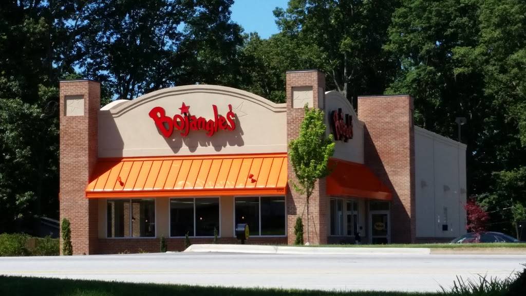 Bojangles Famous Chicken n Biscuits | restaurant | 900 S Buncombe Rd, Greer, SC 29650, USA | 8649688108 OR +1 864-968-8108