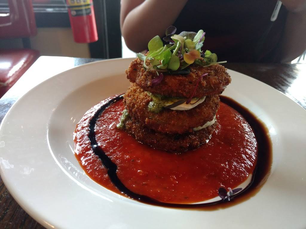 Vickerys Bar & Grill - Glenwood Park | restaurant | 933 Garrett St #101, Atlanta, GA 30316, USA | 4046278818 OR +1 404-627-8818