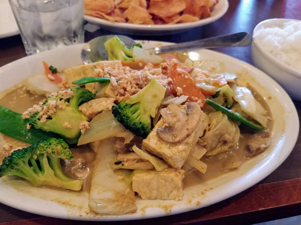 Ducs Vietnamese and Chinese Cuisine | restaurant | 783 Radio Dr #100b, Woodbury, MN 55125, USA | 6517351044 OR +1 651-735-1044