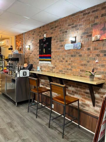 The Plaza Coffee Shop | restaurant | 40-45 235th St, Queens, NY 11363, USA | 7182252209 OR +1 718-225-2209