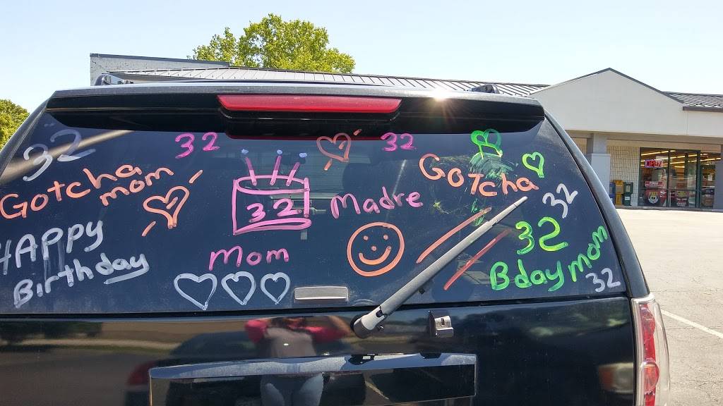 Subway | meal takeaway | 4603 Shawnee Dr, Kansas City, KS 66106, USA | 9133842456 OR +1 913-384-2456