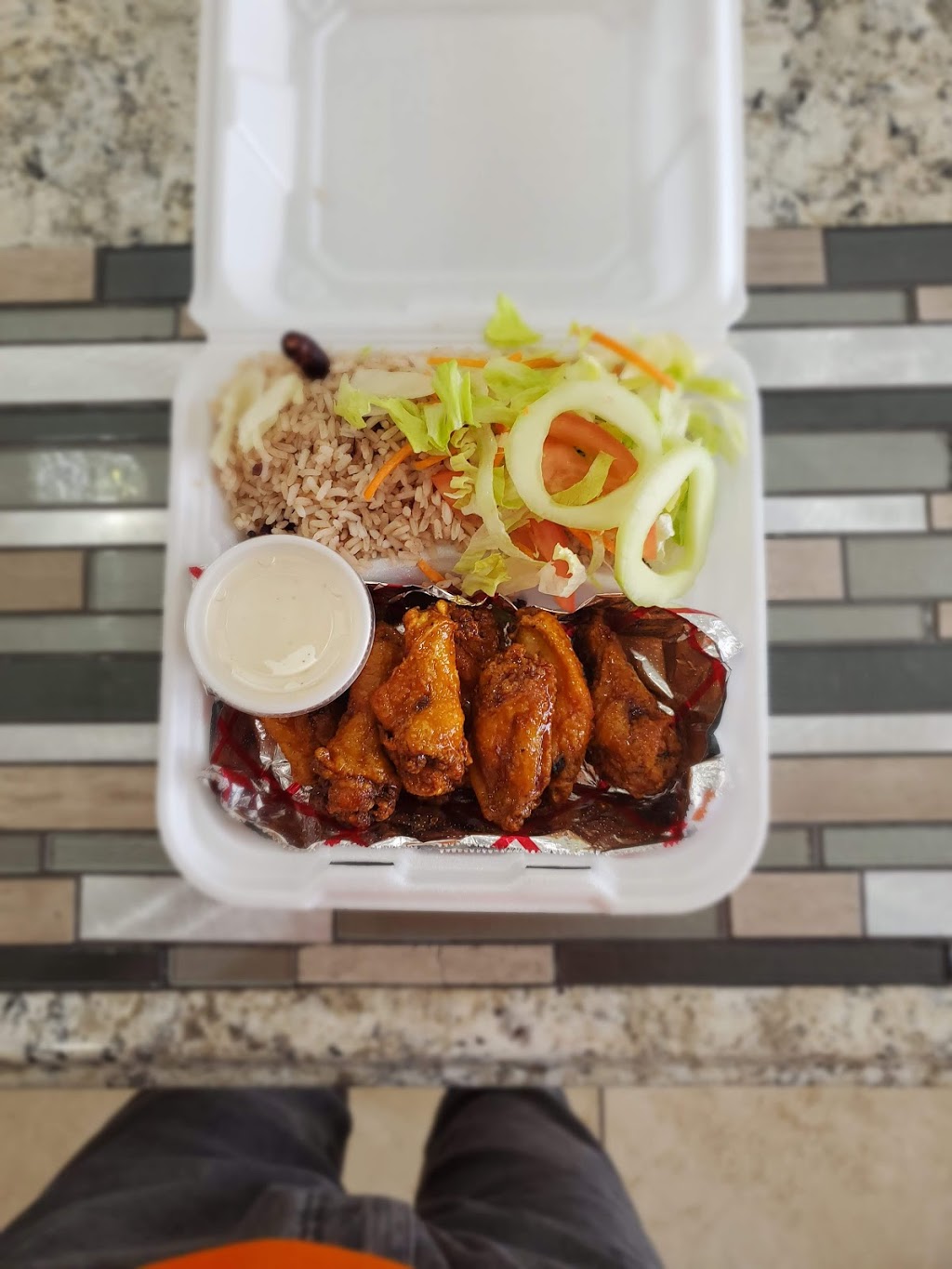 Wings Express & Smoothies | restaurant | Hollywood, FL 33021, USA | 9543502134 OR +1 954-350-2134