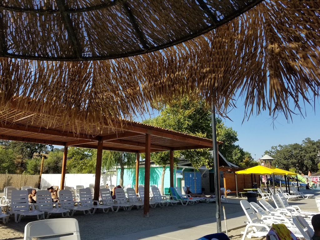 The Ravine Water Park | restaurant | 2301 Airport Rd, Paso Robles, CA 93446, USA | 8052378500 OR +1 805-237-8500