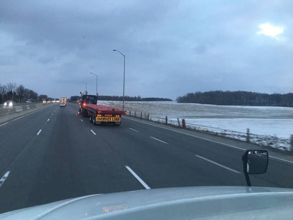 New York Fries - On Route Woodstock Travel Plaza | restaurant | 164-680 Hwy 401 Eastbound, Woodstock, ON N4S 7W8, Canada | 5194236300 OR +1 519-423-6300