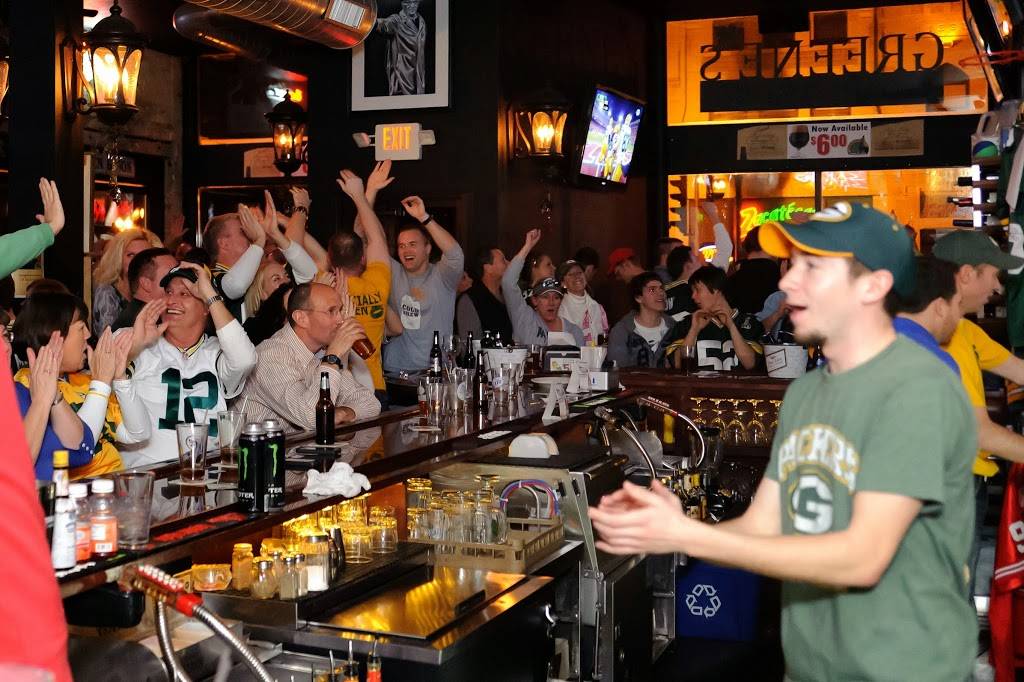 Greenes Pour House | restaurant | 134 W Wisconsin Ave, Neenah, WI 54956, USA | 9204861049 OR +1 920-486-1049