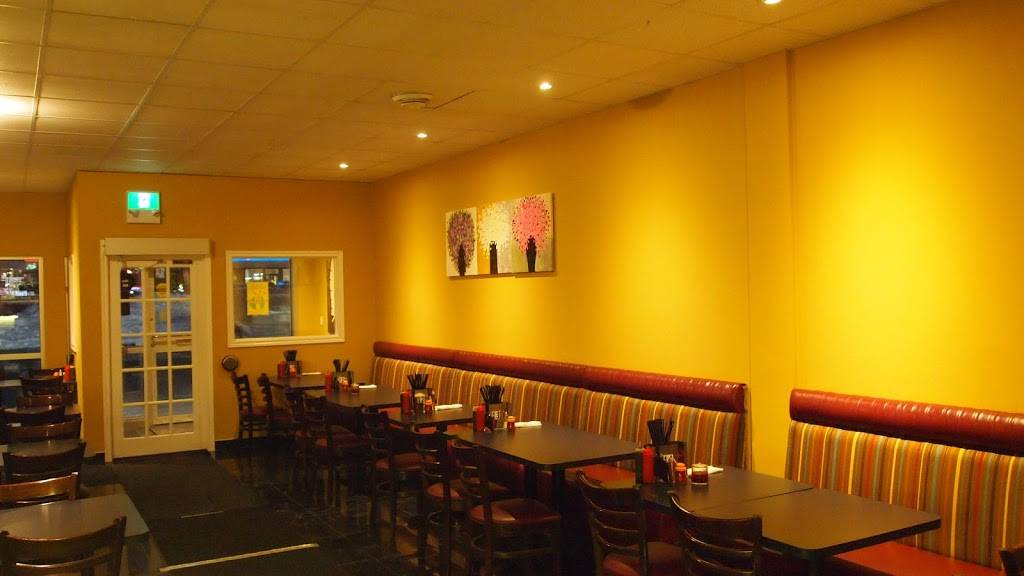 Pho V Noodle House | restaurant | 2181 Ogilvie Rd, Gloucester, ON K1J 8Y7, Canada | 6137455888 OR +1 613-745-5888