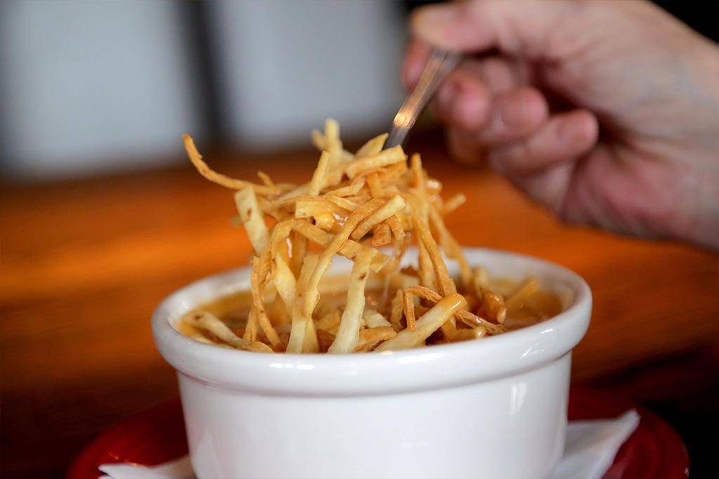 Max & Ermas | restaurant | 4600 International Gateway, Columbus, OH 43219, USA | 6146817165 OR +1 614-681-7165