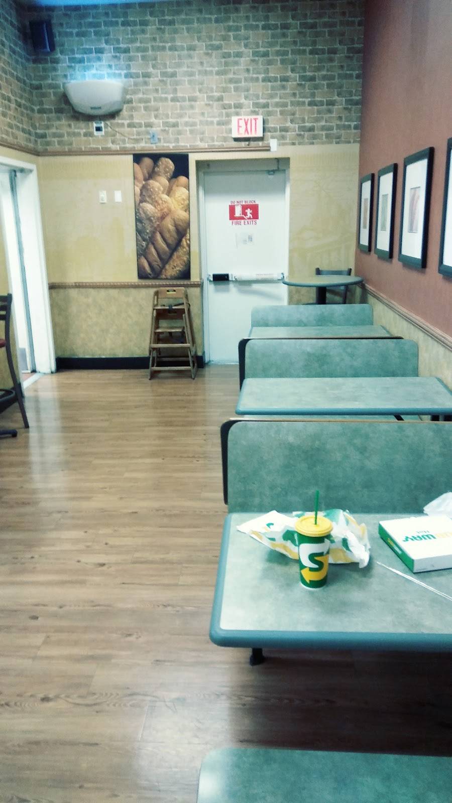 Subway Restaurants | restaurant | 4700 S Flamingo Rd, Cooper City, FL 33330, USA | 9543062173 OR +1 954-306-2173