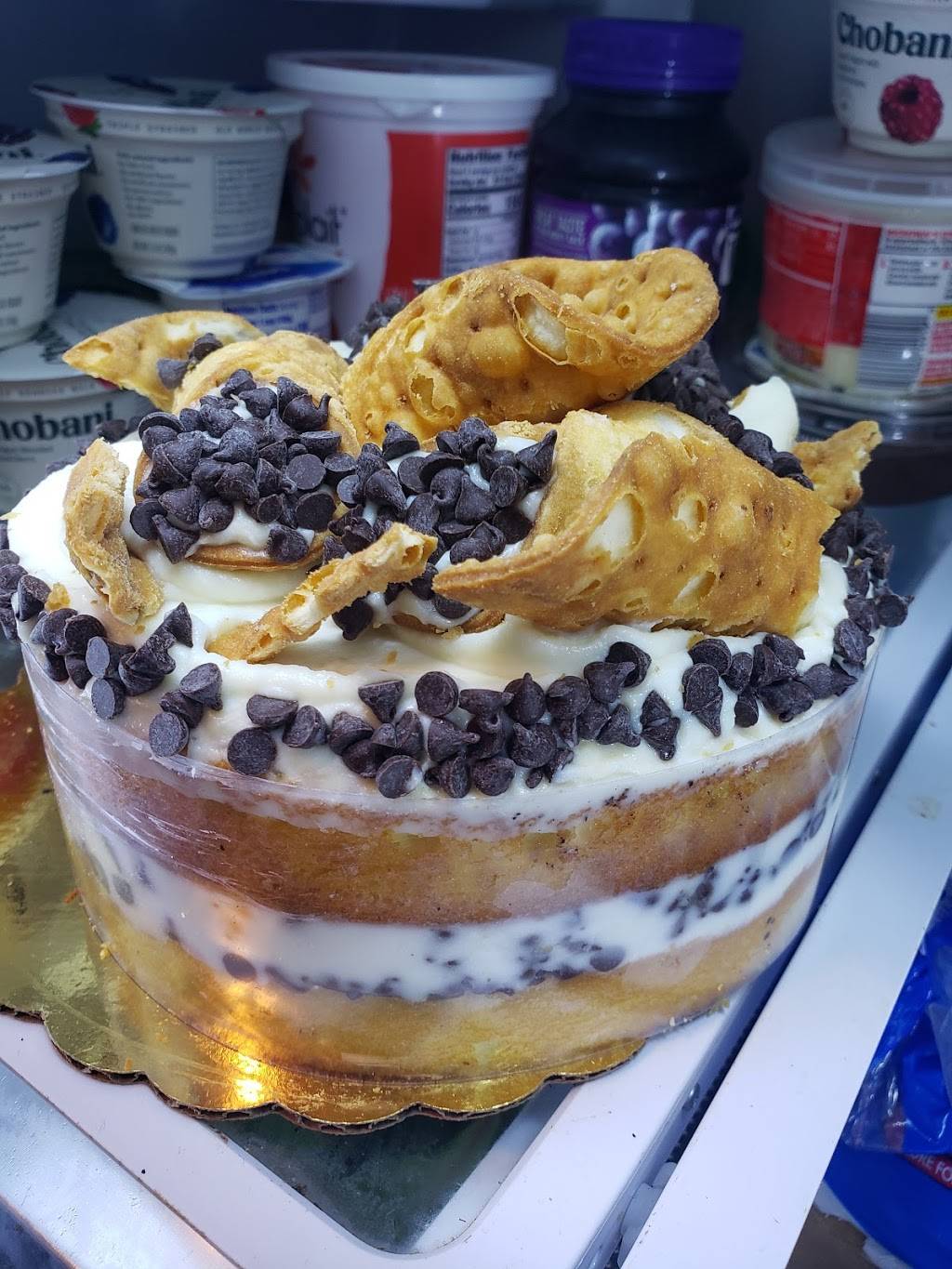 Esposito Baking Co. | bakery | 323 Main St, Saugus, MA 01906, USA | 7812333320 OR +1 781-233-3320