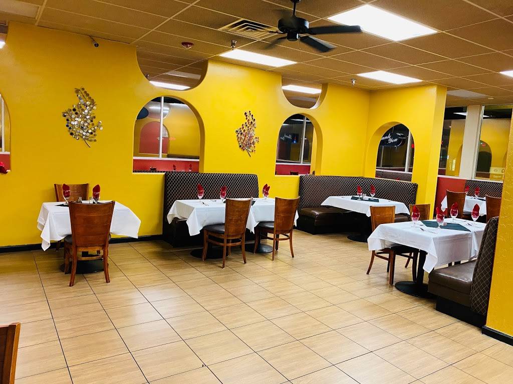 Maharajas Indian Cuisine | restaurant | 15555 Main St # G4, Hesperia, CA 92345, USA | 7604881681 OR +1 760-488-1681