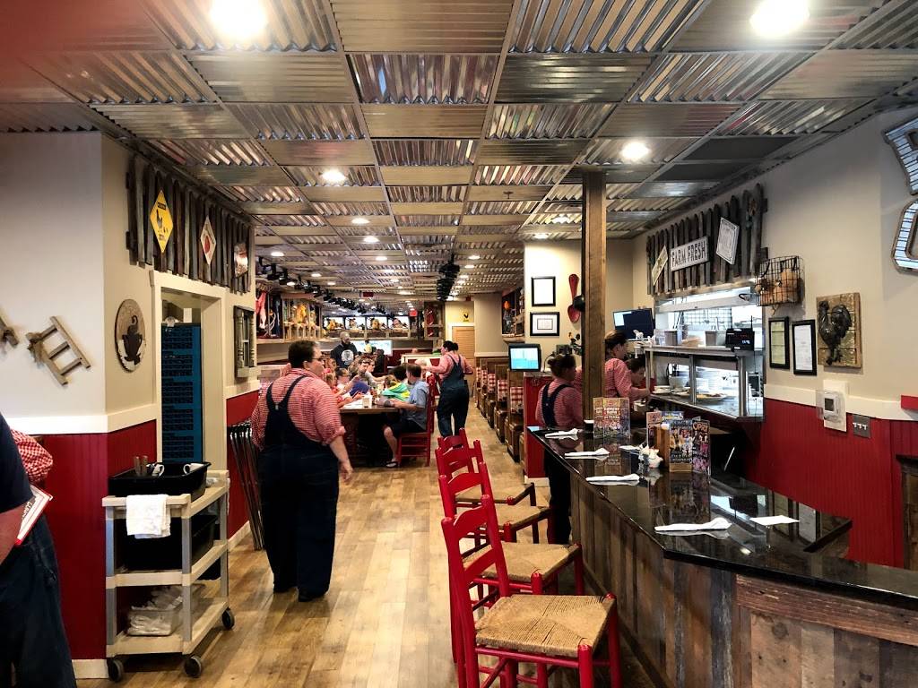 Frizzle Chicken Farmhouse Cafe | restaurant | 2785 Parkway, Pigeon Forge, TN 37863, USA | 8657747707 OR +1 865-774-7707