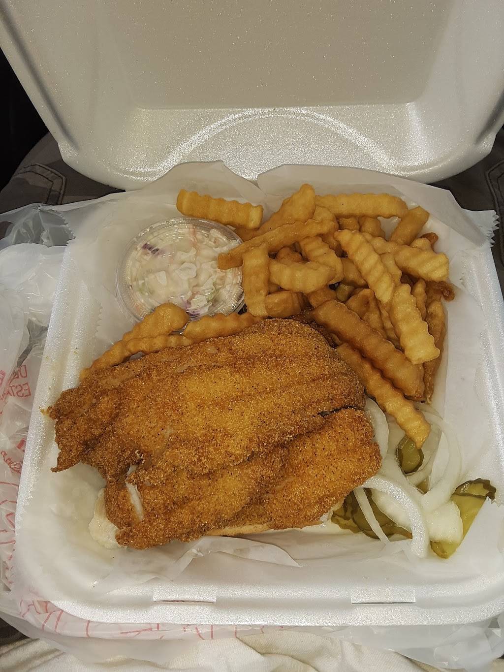 Trulys | restaurant | 201 E Oak St, Carbondale, IL 62901, USA | 6185214934 OR +1 618-521-4934