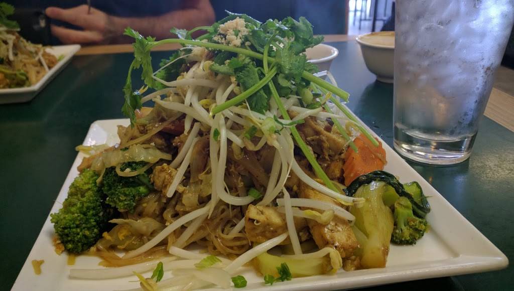 Pho Hiho | restaurant | 5963 Corson Ave S, Seattle, WA 98108, USA | 2067674394 OR +1 206-767-4394