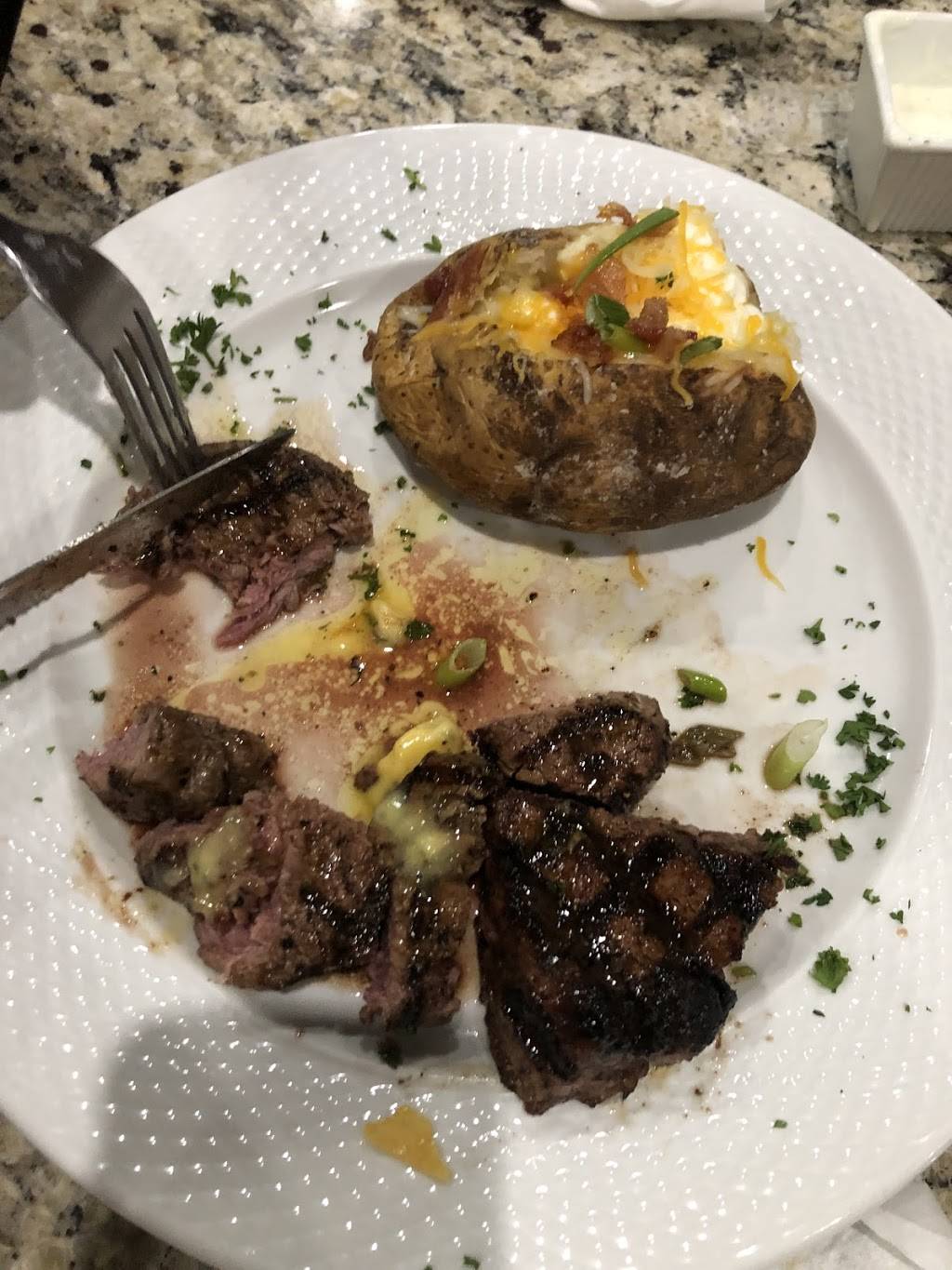 James County Cattle Company Bar and Grill | restaurant | 2553 Lifestyle Way, Chattanooga, TN 37421, USA | 4238999111 OR +1 423-899-9111