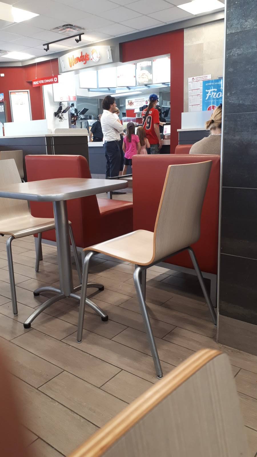 Wendys | restaurant | 7295 Des, Boulevard des Galeries dAnjou, Anjou, QC H1M 2W2, Canada | 5143553230 OR +1 514-355-3230