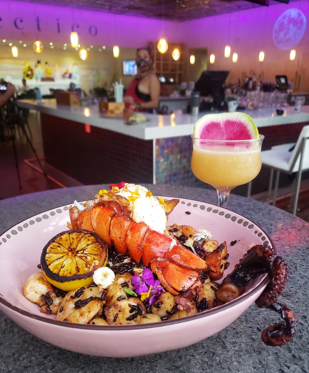 Ecléctico Restaurant & Bar | restaurant | 320 San Lorenzo Ave #1315, Coral Gables, FL 33146, USA | 7866155735 OR +1 786-615-5735