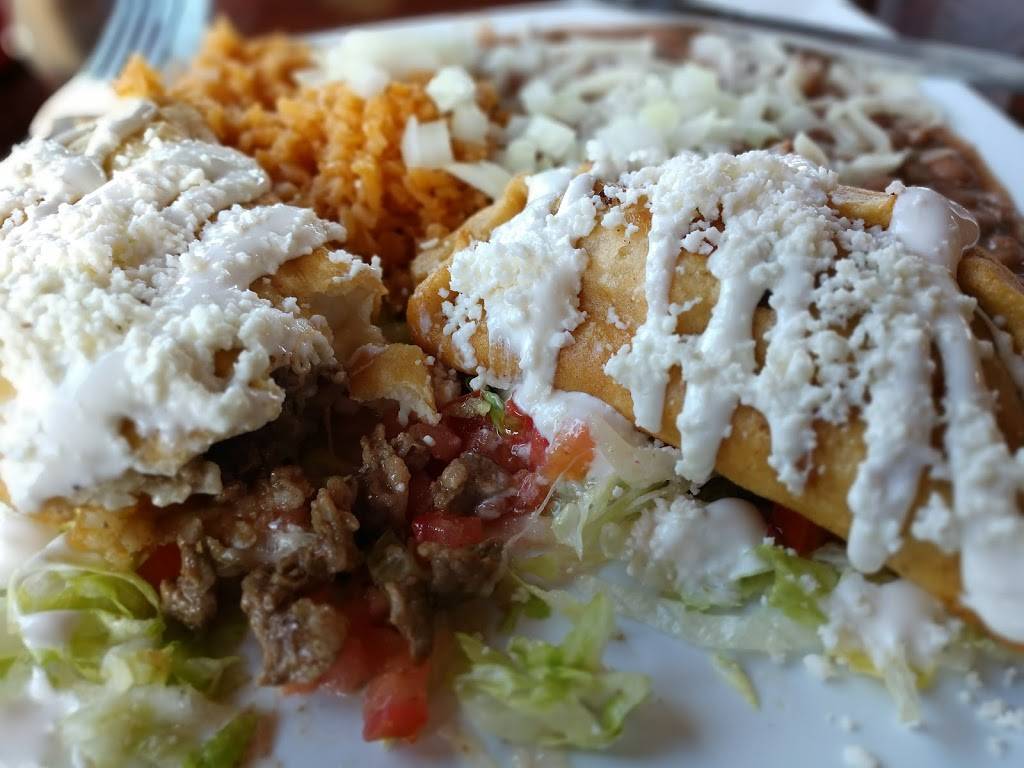 La Cabaña de Raya | restaurant | 35431 US-101 Business, Astoria, OR 97103, USA | 5033253656 OR +1 503-325-3656