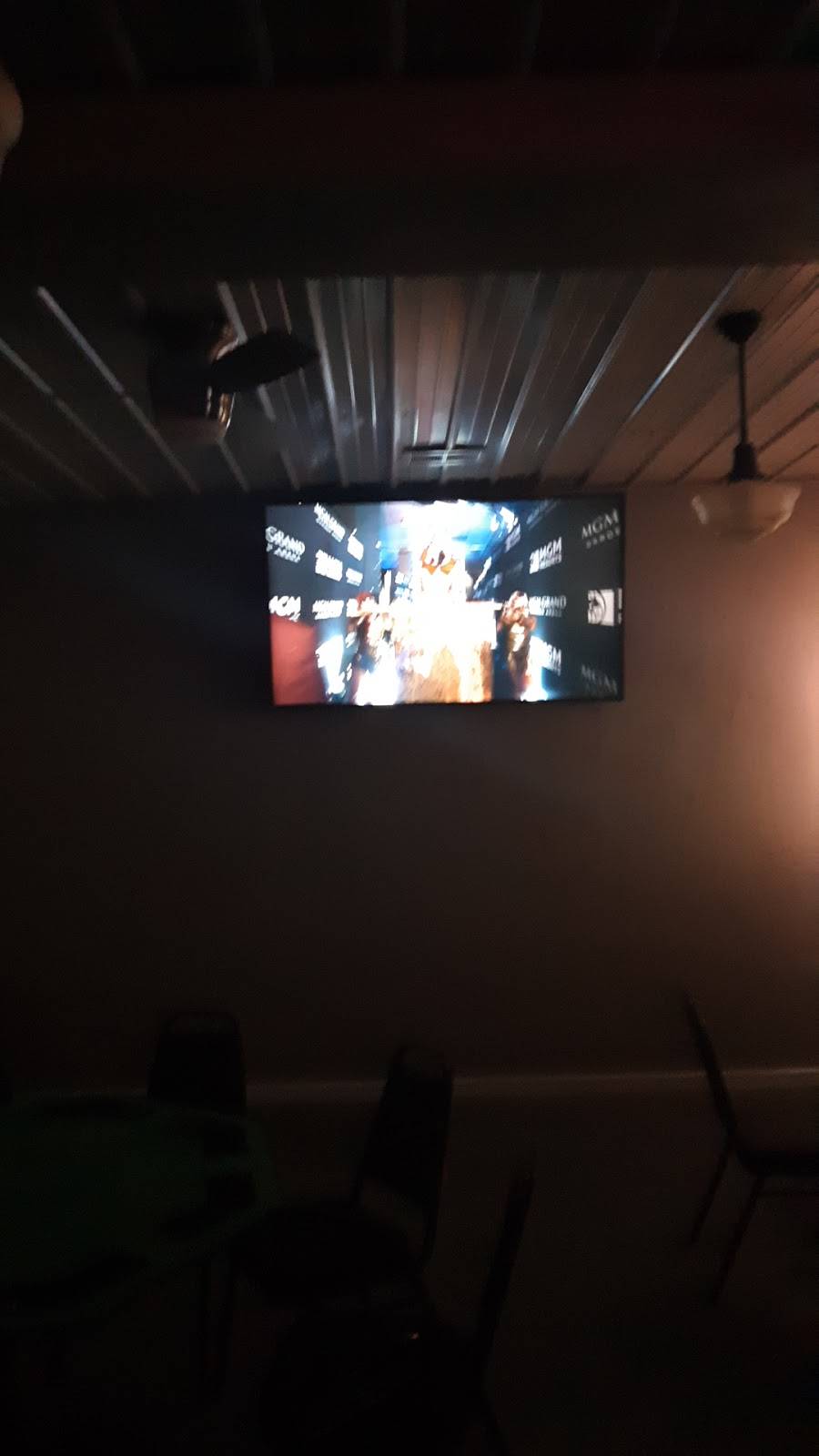 T & L Bar and Grill | restaurant | 109 W Malone Ave, Sikeston, MO 63801, USA | 5734758494 OR +1 573-475-8494