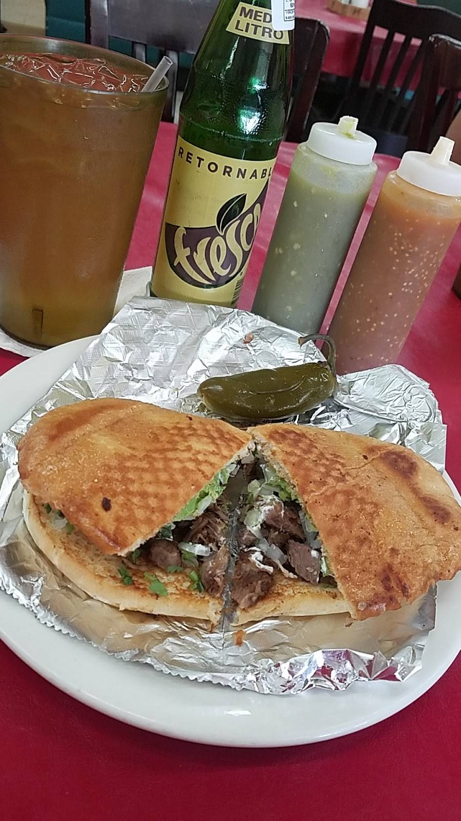 El CAMPESINO MEXICAN RESTAURANT | restaurant | 5567 Old Seguin Rd, Kirby, TX 78219, USA | 2102339771 OR +1 210-233-9771