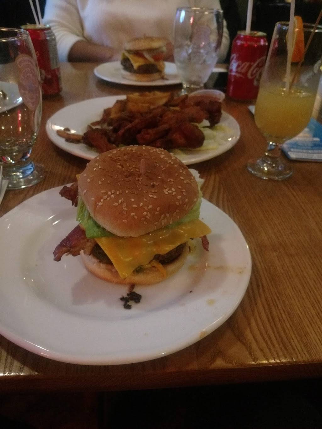 Le Bistro Show | restaurant | 100 Chemin Masson, Sainte-Marguerite-du-Lac-Masson, QC J0T 1L0, Canada | 4502284747 OR +1 450-228-4747