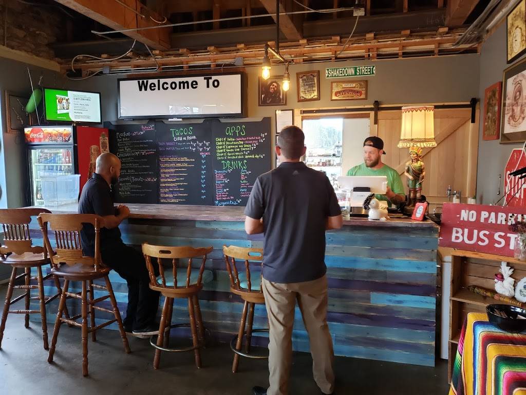 Sancho StreetSide | restaurant | 11101 Johnson Dr #110, Shawnee, KS 66203, USA | 9132516814 OR +1 913-251-6814