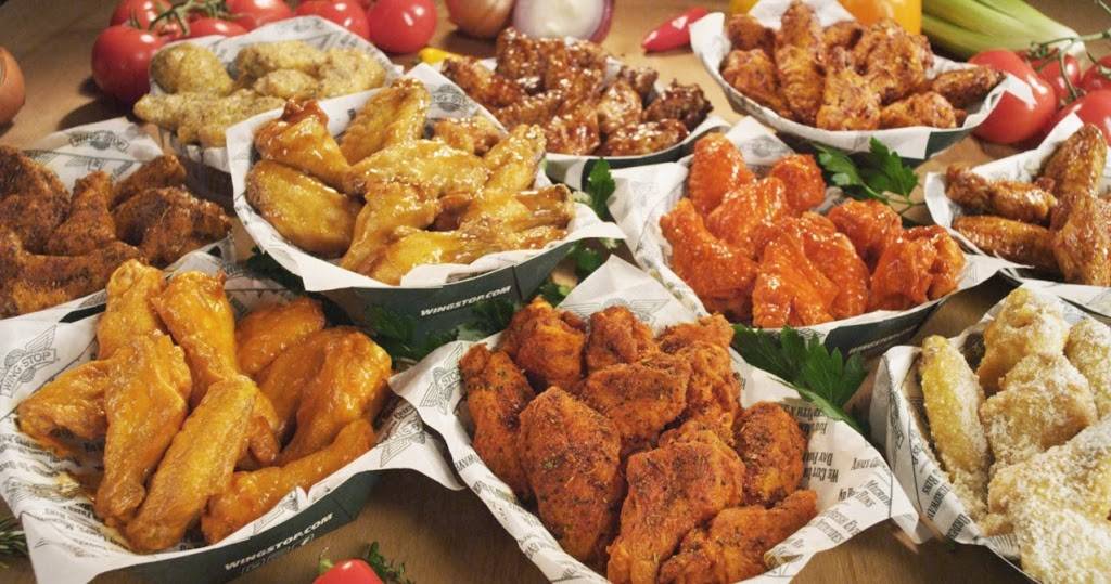 Wingstop | restaurant | 2634 N Clark St, Chicago, IL 60614, USA | 7739048172 OR +1 773-904-8172