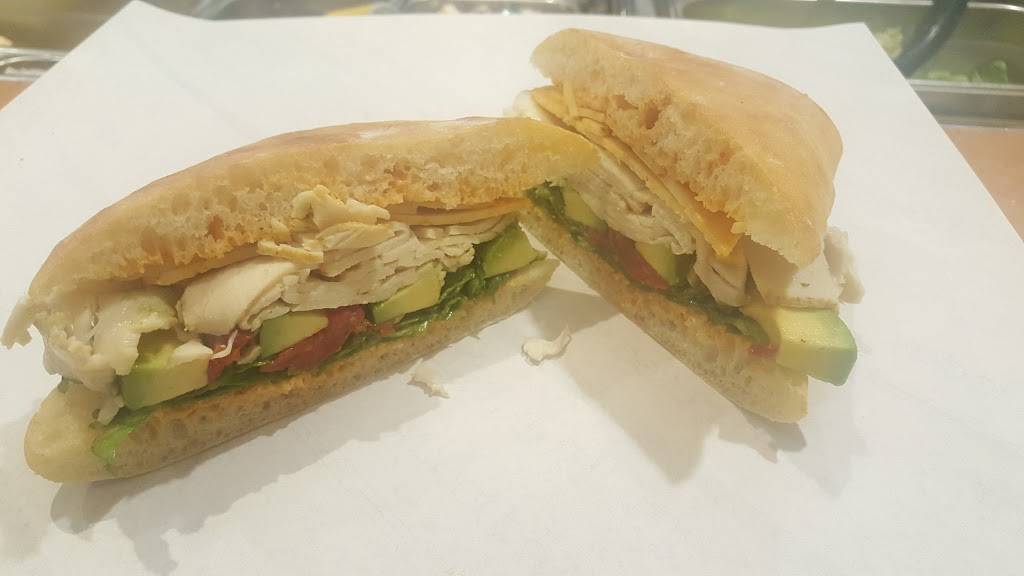 Au Bon Pain | restaurant | 1 Saarinen Circle, Sterling, VA 20166, USA | 7039960160 OR +1 703-996-0160