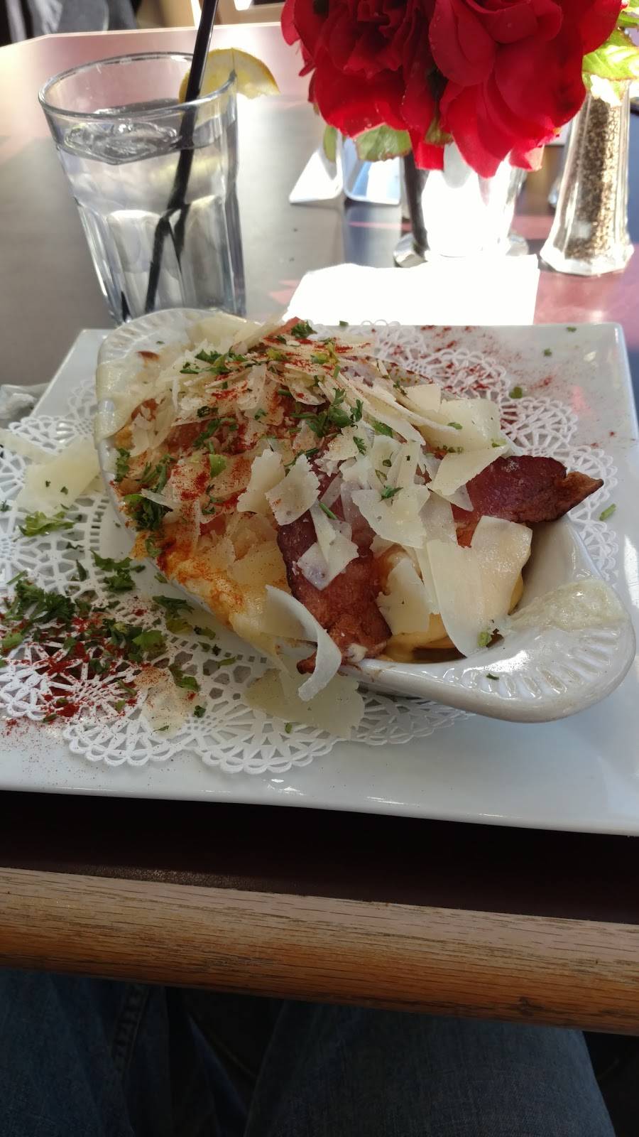 Derby Cafe Express | restaurant | 704 Central Ave, Louisville, KY 40208, USA | 5026371111 OR +1 502-637-1111